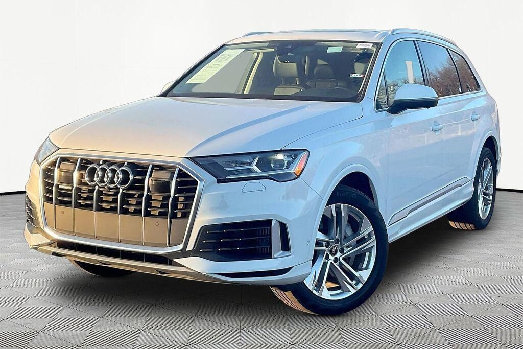 2023 AUDI Q7
