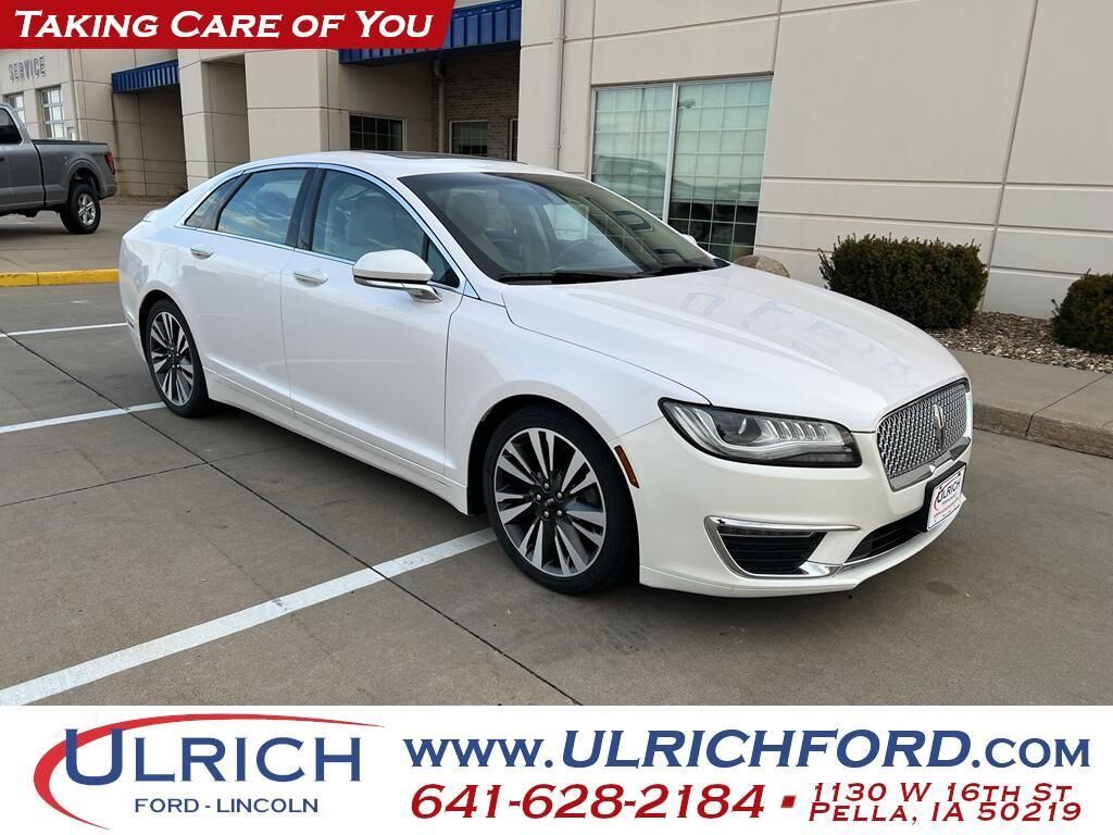 2017 LINCOLN MKZ