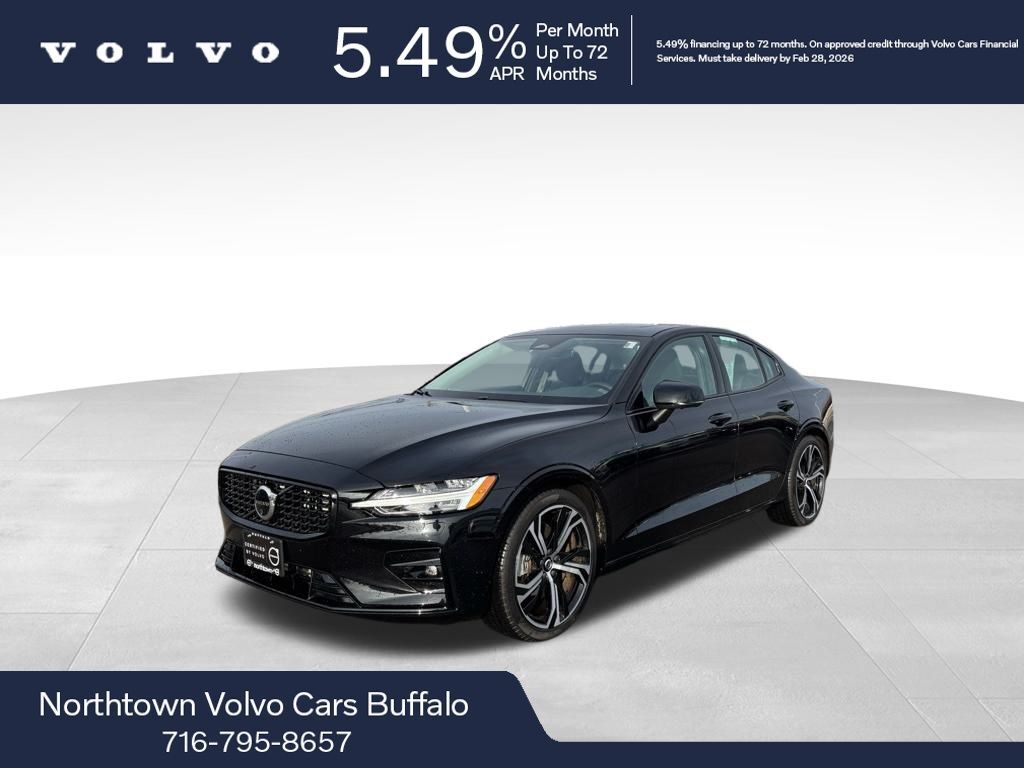 2025 VOLVO S60