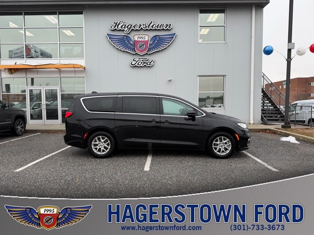 2024 CHRYSLER Pacifica