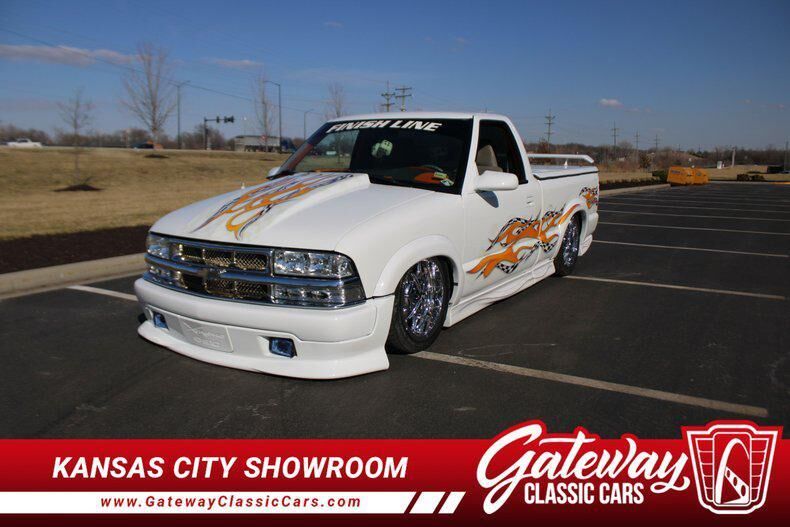 2000 CHEVROLET S-10 Pickup