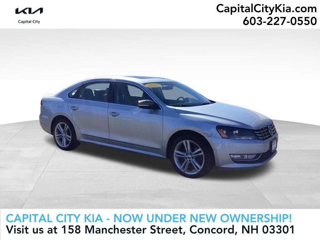 2015 VOLKSWAGEN Passat