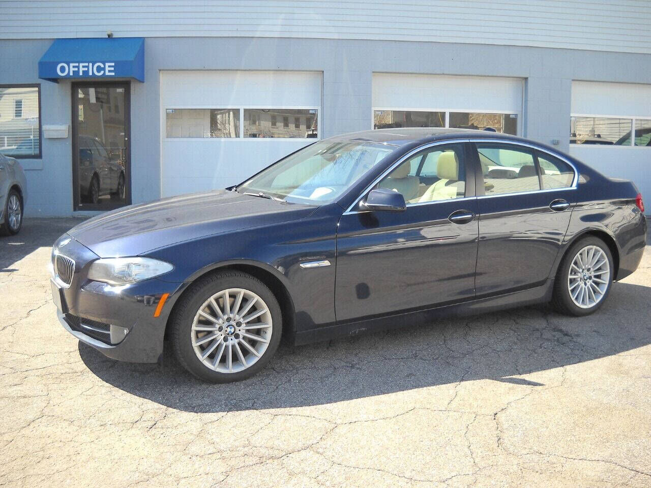 2013 BMW 5 Series
