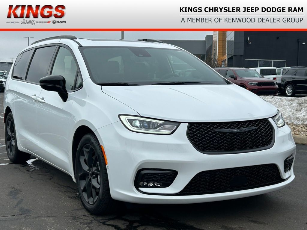 2026 CHRYSLER Pacifica