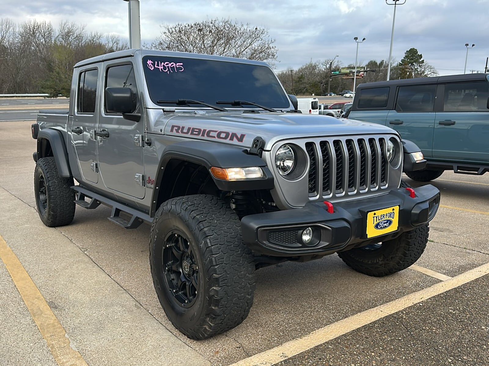 2021 JEEP Gladiator