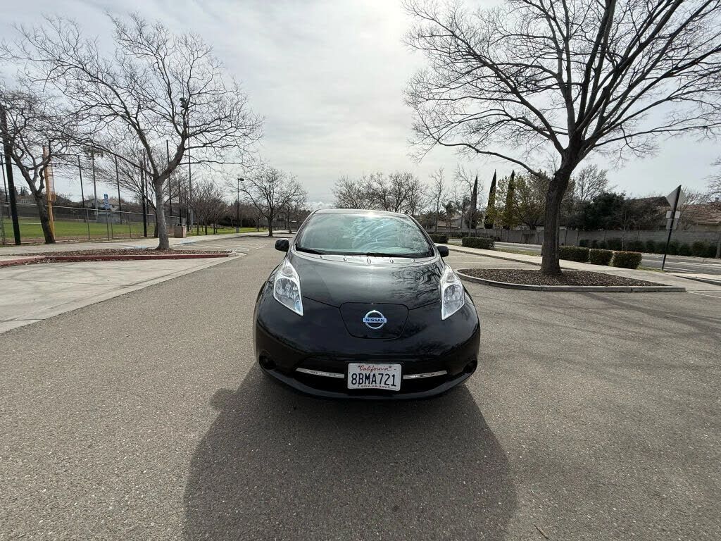 2017 NISSAN Leaf