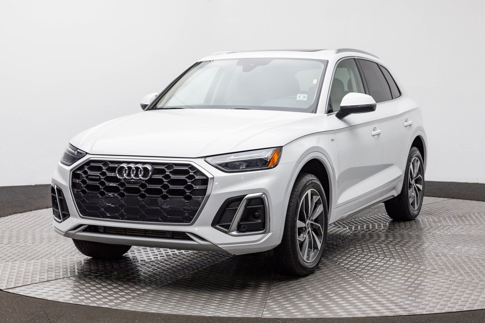 2024 AUDI Q5