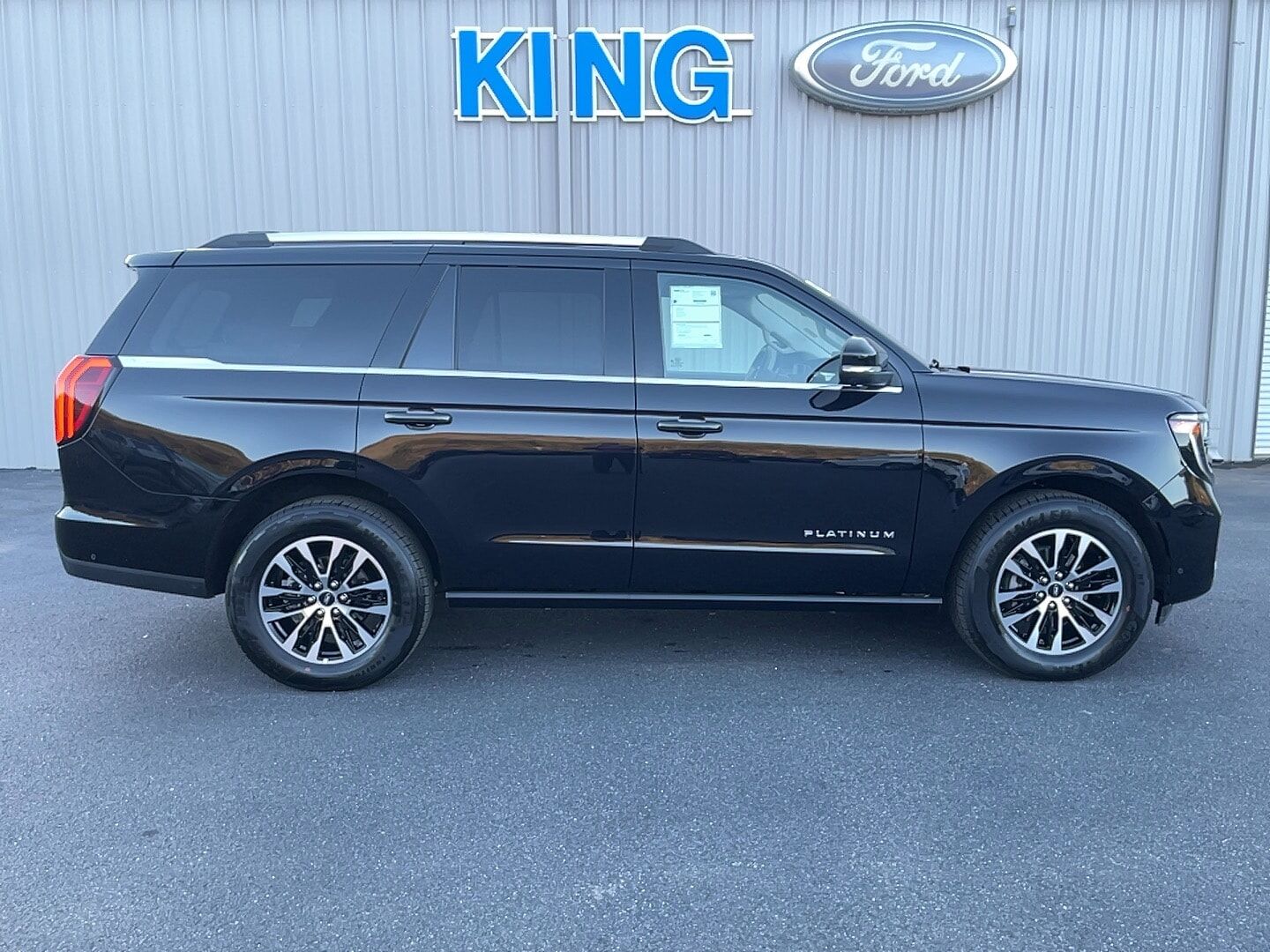 2025 FORD Expedition