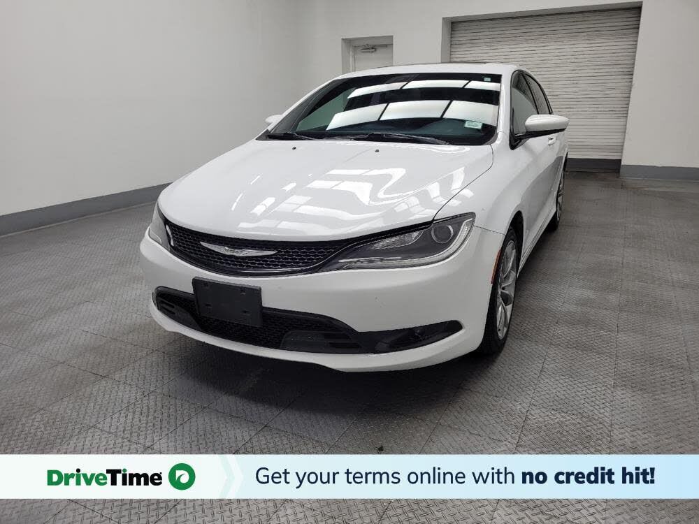 2015 CHRYSLER 200