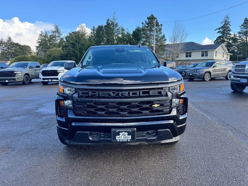 2024 CHEVROLET Silverado