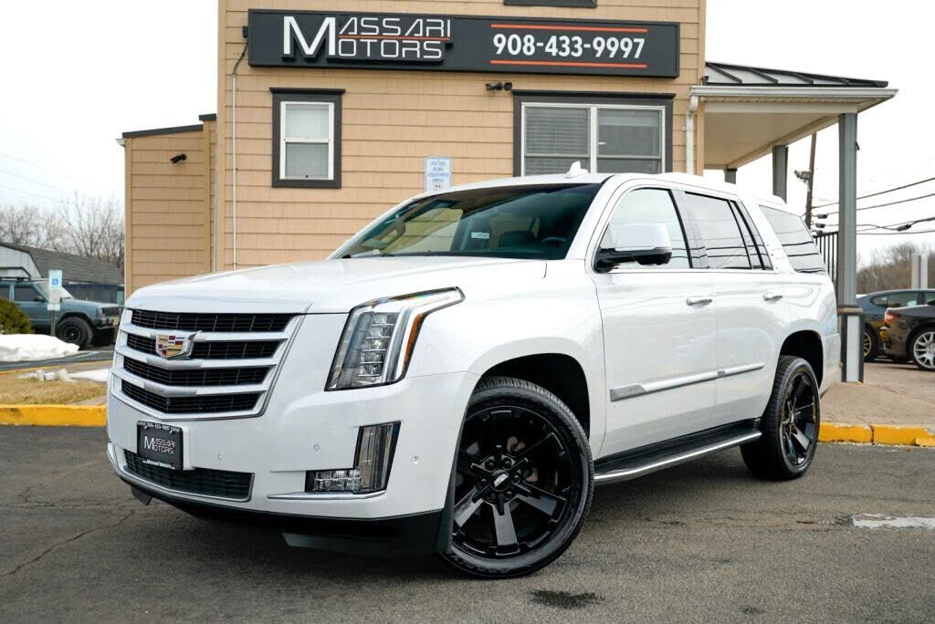 2020 CADILLAC Escalade