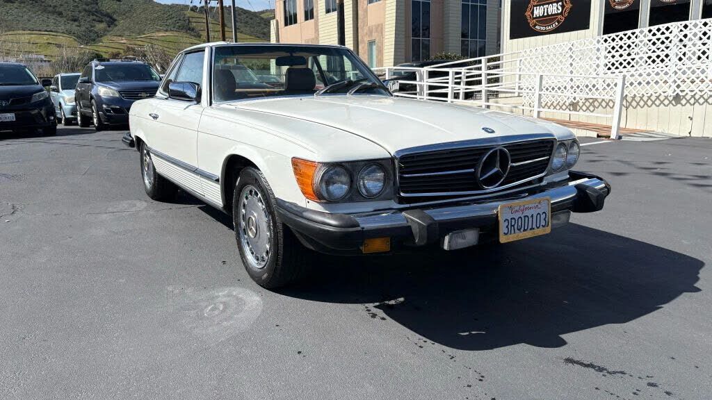 1983 MERCEDES-BENZ 380