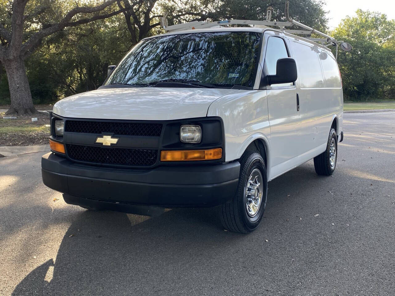 2011 CHEVROLET Express