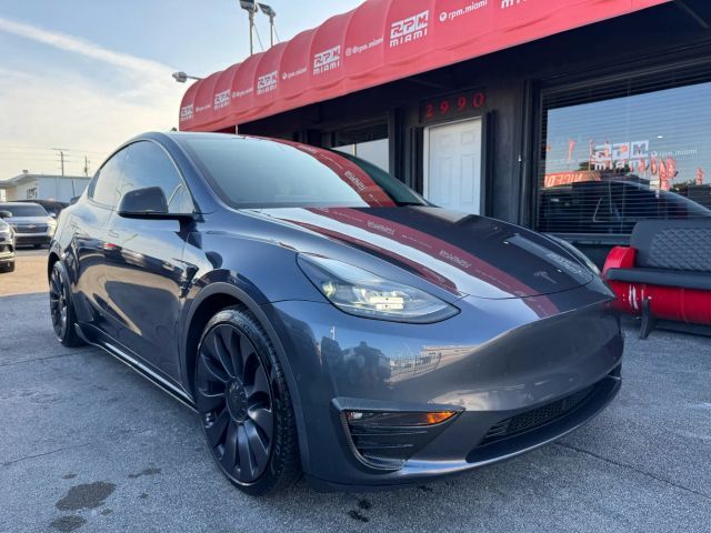 2021 TESLA Model Y