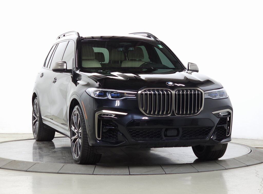 2021 BMW X7