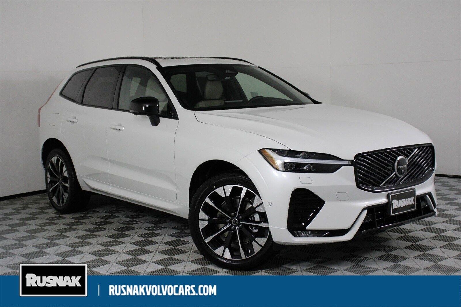 2026 VOLVO XC60