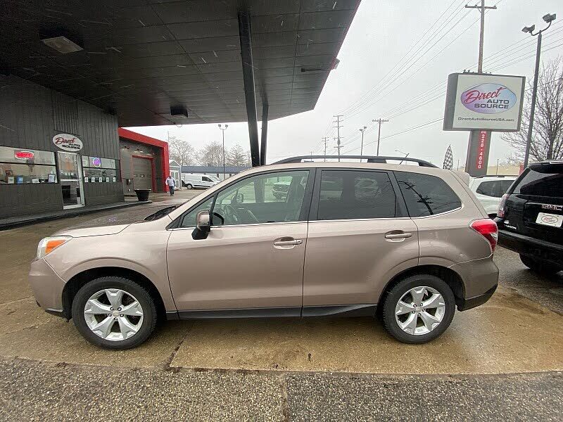 2014 SUBARU Forester