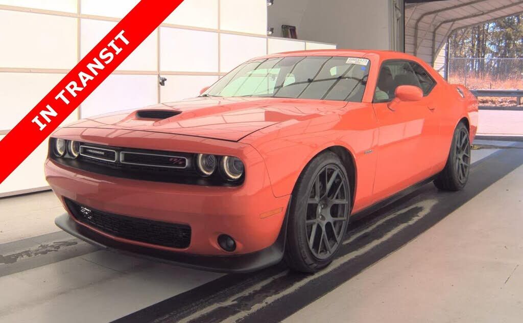 2019 DODGE Challenger
