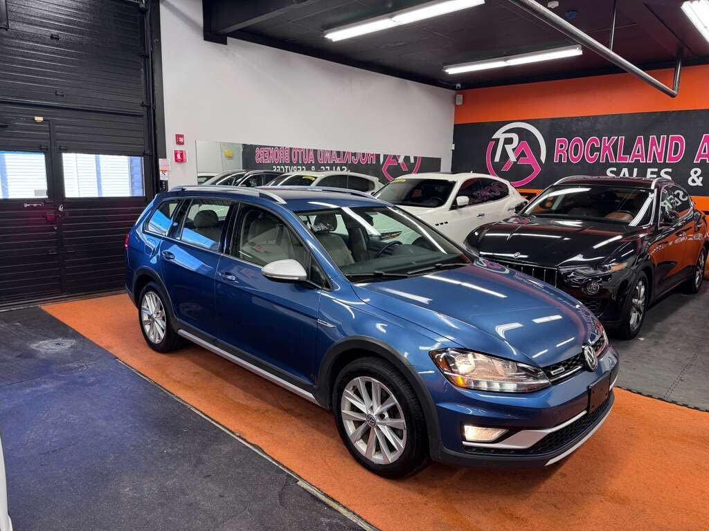 2019 VOLKSWAGEN Golf Alltrack