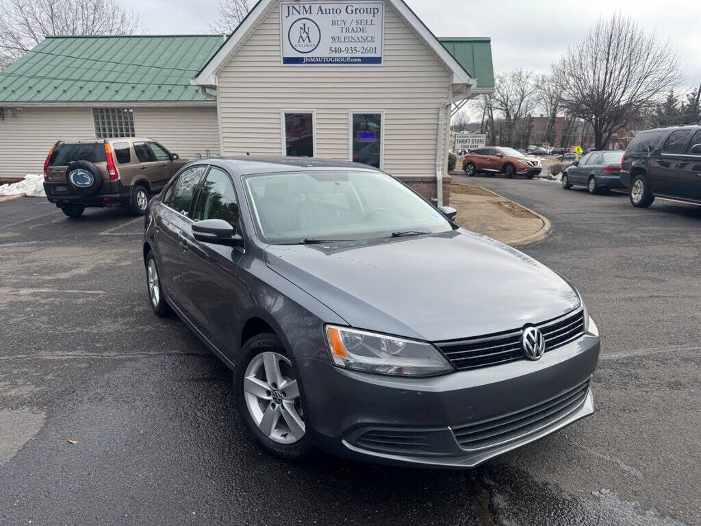 2013 VOLKSWAGEN Jetta