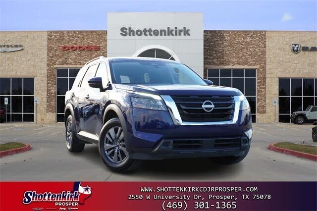 2024 NISSAN Pathfinder