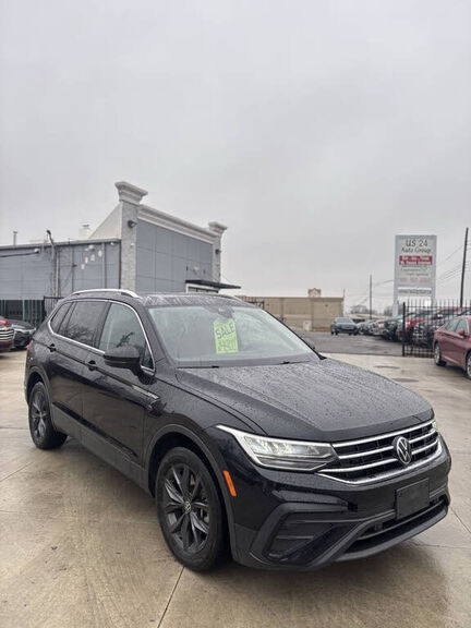 2022 VOLKSWAGEN Tiguan