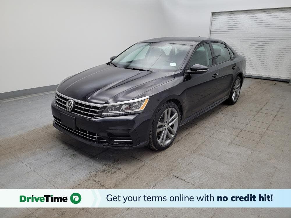 2018 VOLKSWAGEN Passat