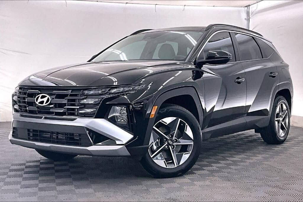 2025 HYUNDAI Tucson