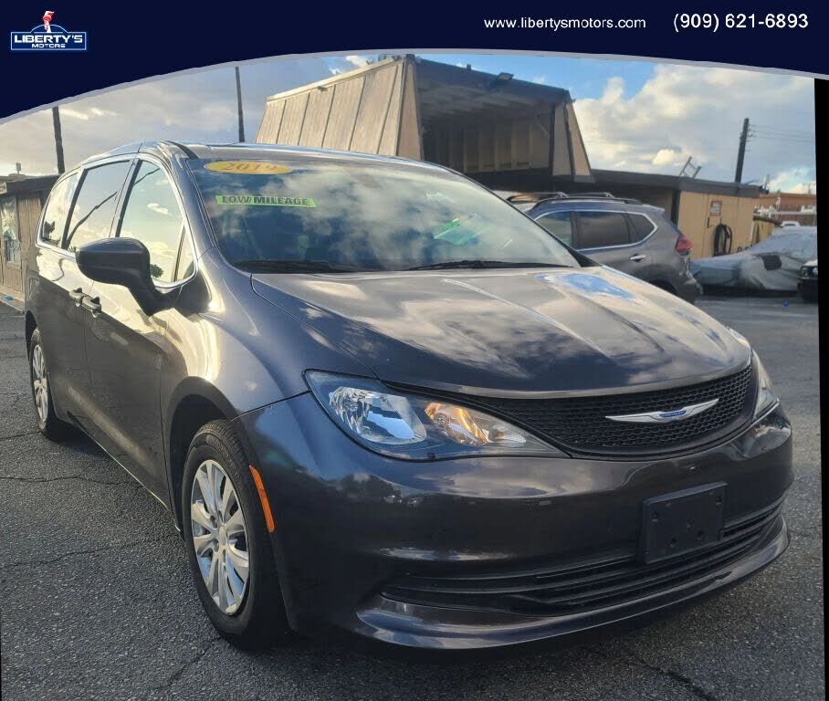 2019 CHRYSLER Pacifica