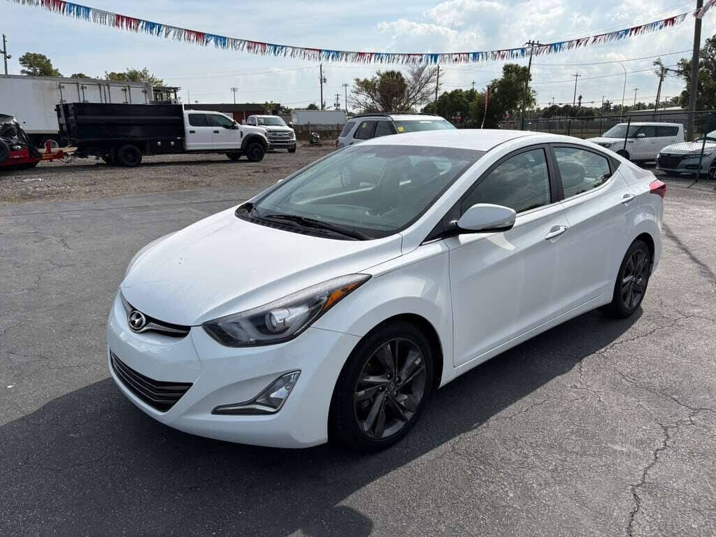 2014 HYUNDAI Elantra