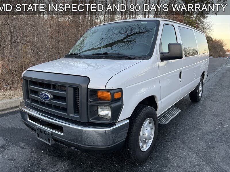 2013 FORD E-350