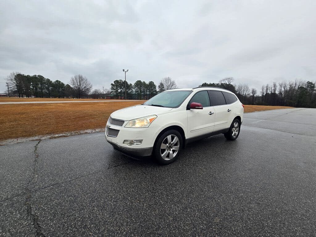 2011 CHEVROLET Traverse