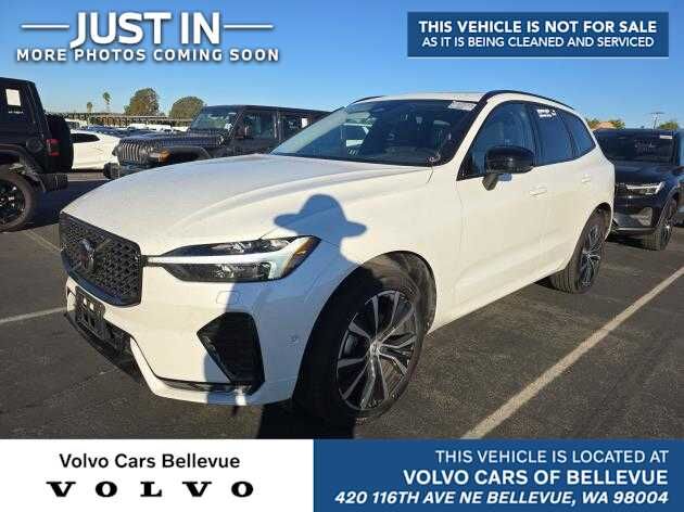 2025 VOLVO XC60