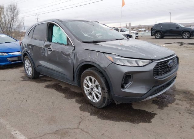 2024 FORD Escape