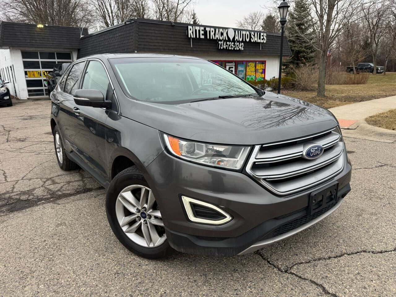 2017 FORD Edge