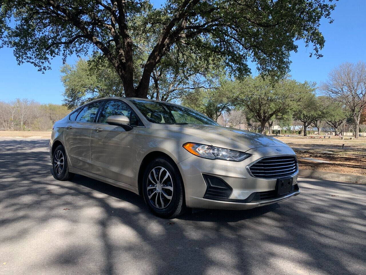 2019 FORD Fusion