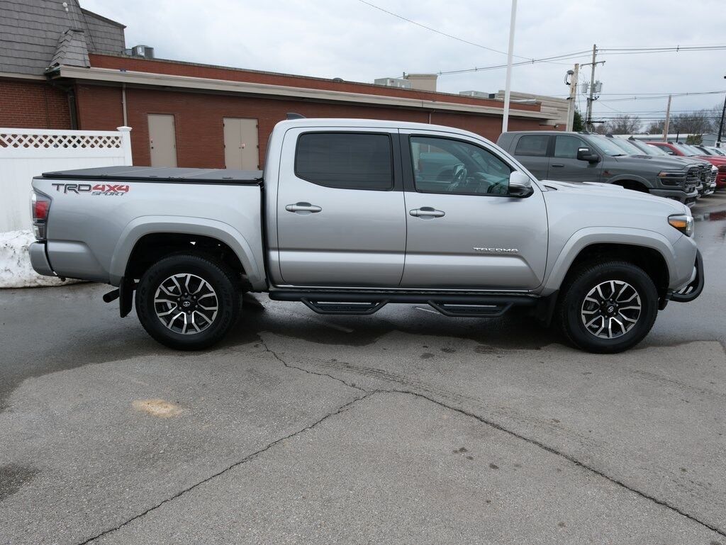 2023 TOYOTA Tacoma