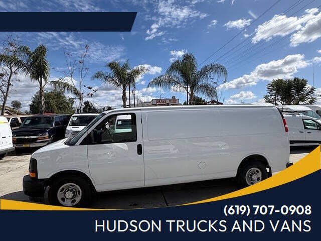 2017 CHEVROLET Express