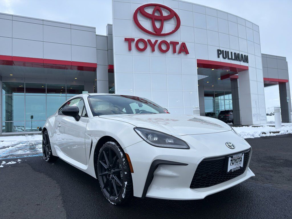 2026 TOYOTA GR86