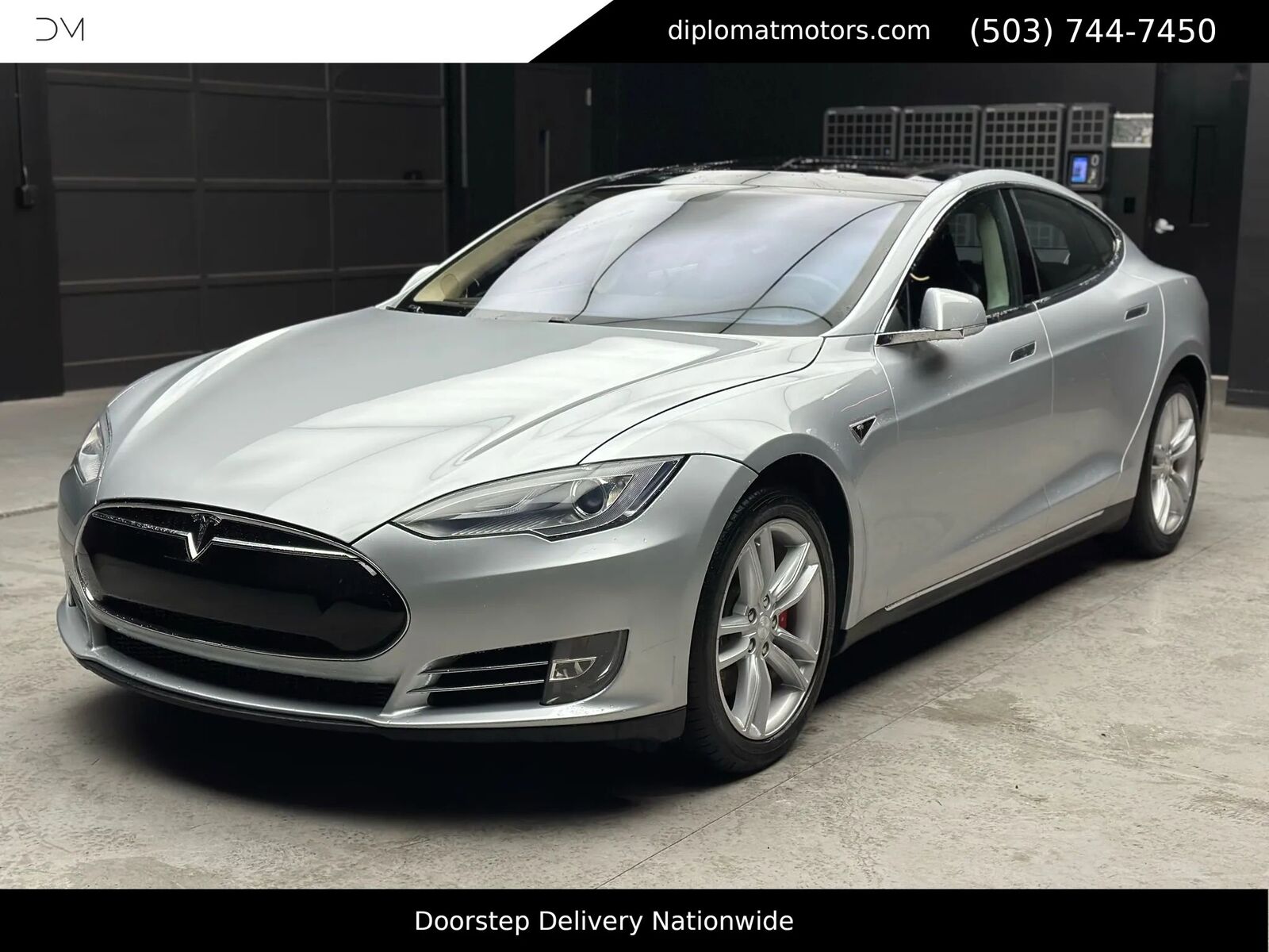 2014 TESLA Model S
