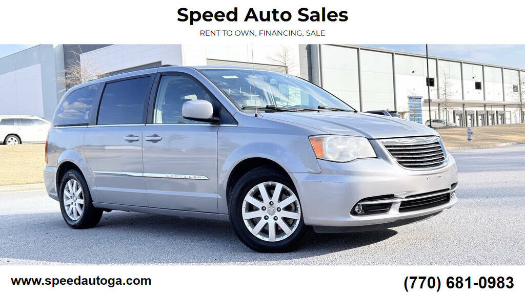 2014 CHRYSLER Town and Country