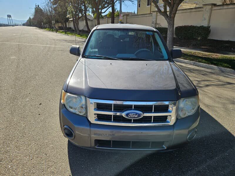 2011 FORD Escape