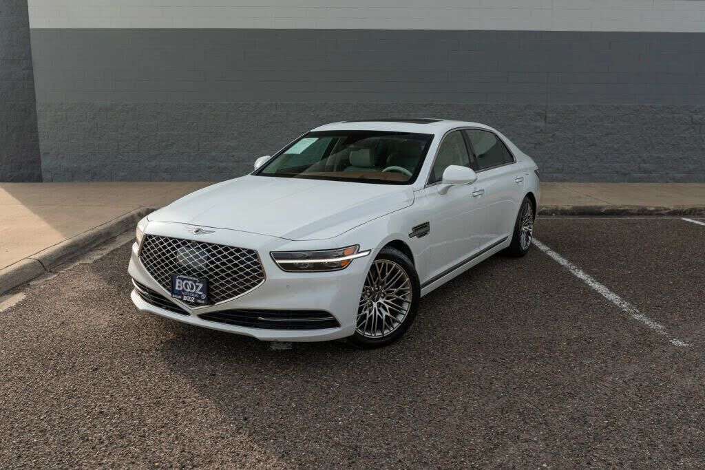 2022 GENESIS G90