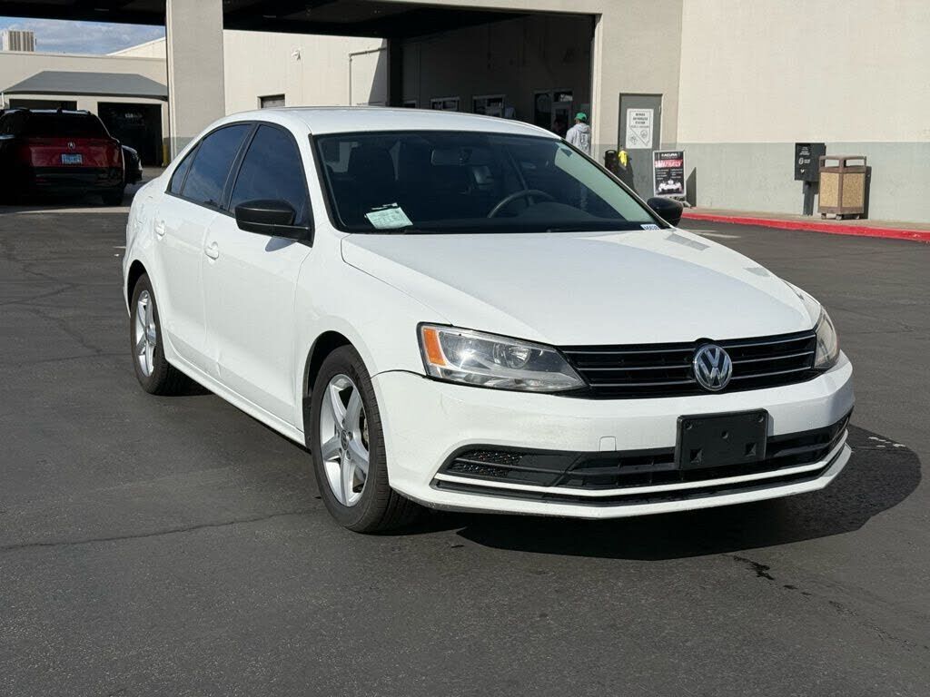 2016 VOLKSWAGEN Jetta