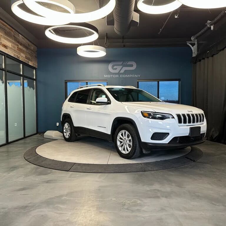 2021 JEEP Cherokee