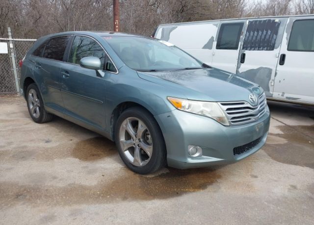 2010 TOYOTA Venza