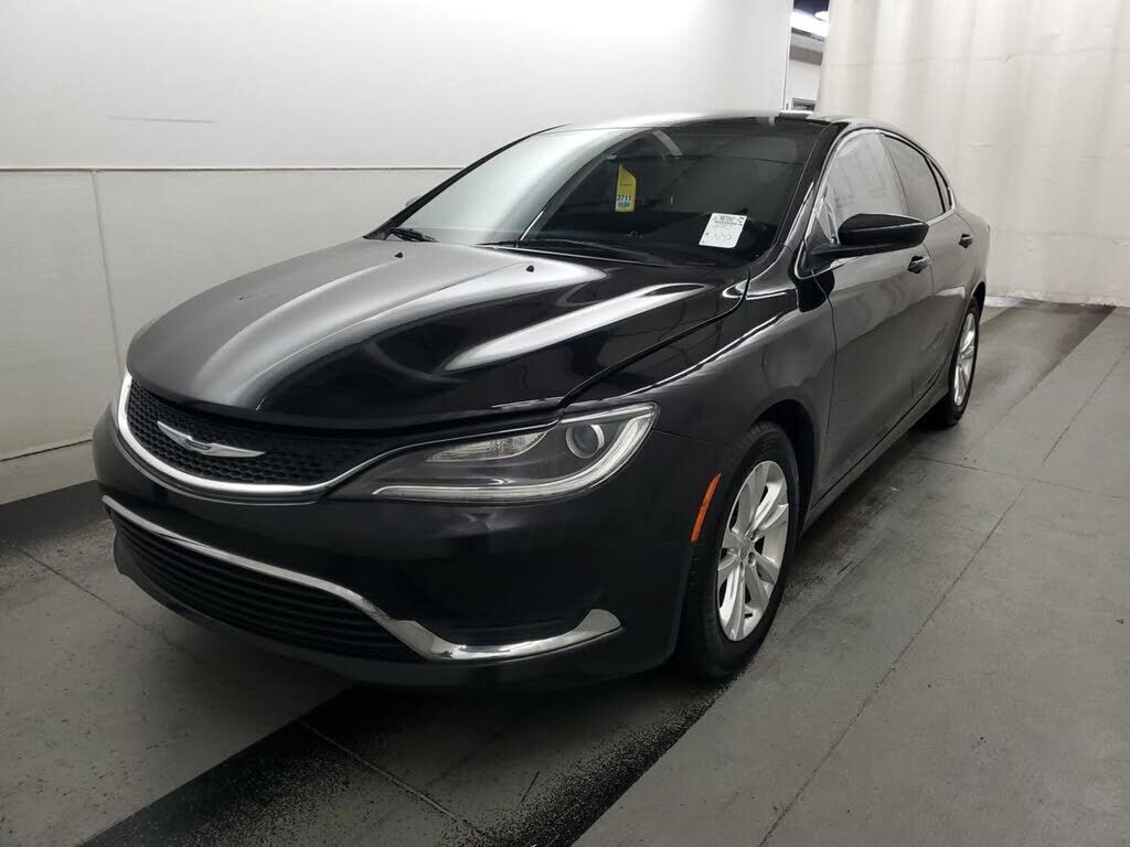 2016 CHRYSLER 200