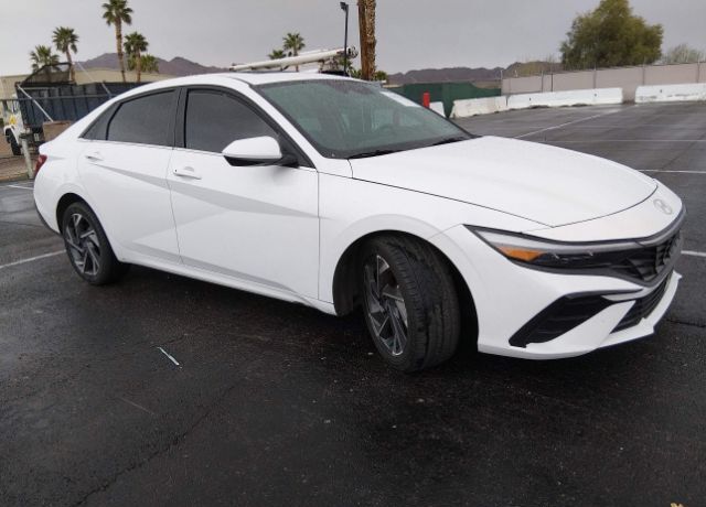 2024 HYUNDAI Elantra