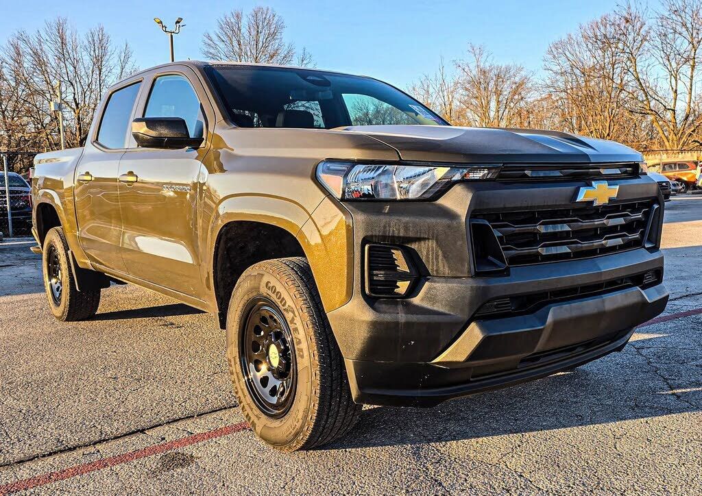2024 CHEVROLET Colorado