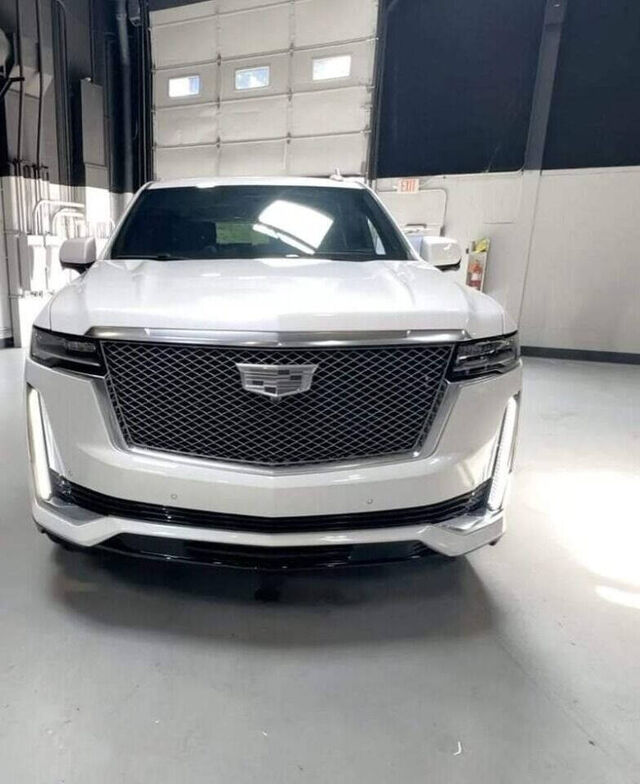 2023 CADILLAC Escalade